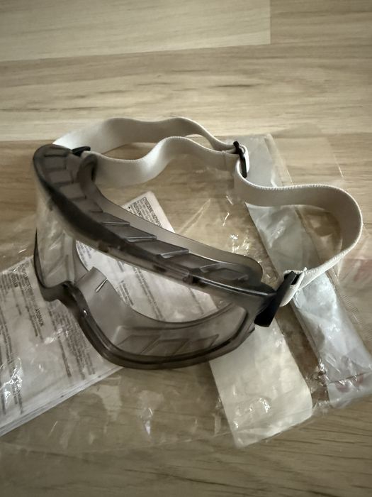 Vand Ochelari de protectie 3M noi