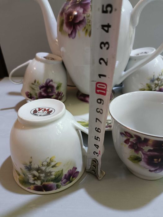 Чайно- кофейный  сервиз