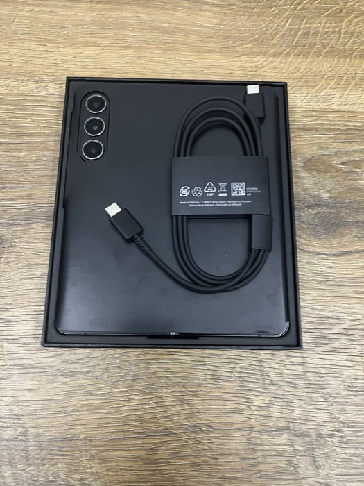 Samsung Galaxy Z Fold5