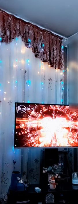 Продам шторы тюль в отличном состоянии использовали 2года