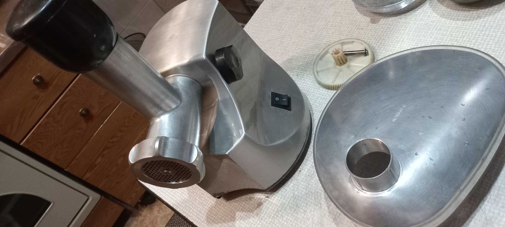 Мясорубка кенвуд