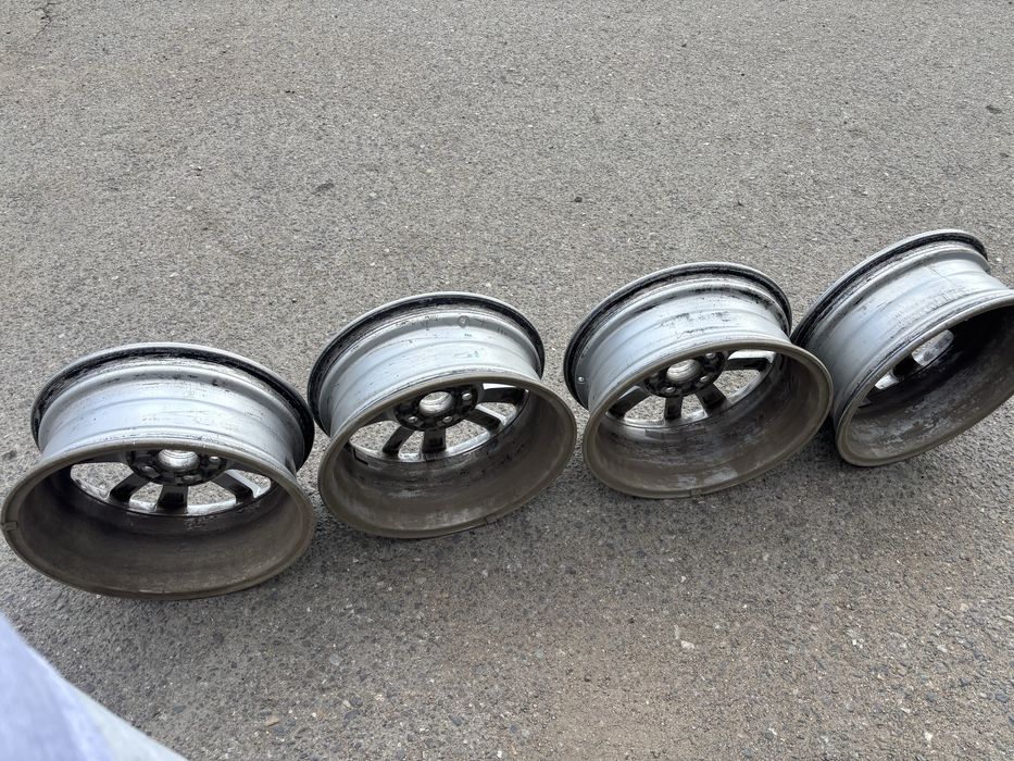Диски на R 16 от камри