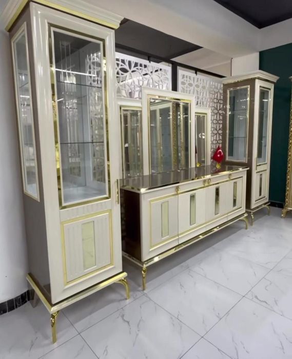 Пенал камот ва стенка