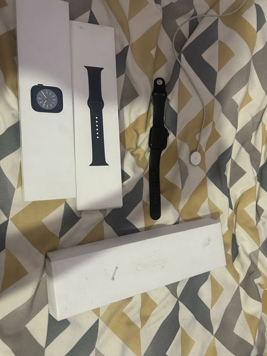 Apple watch series 8