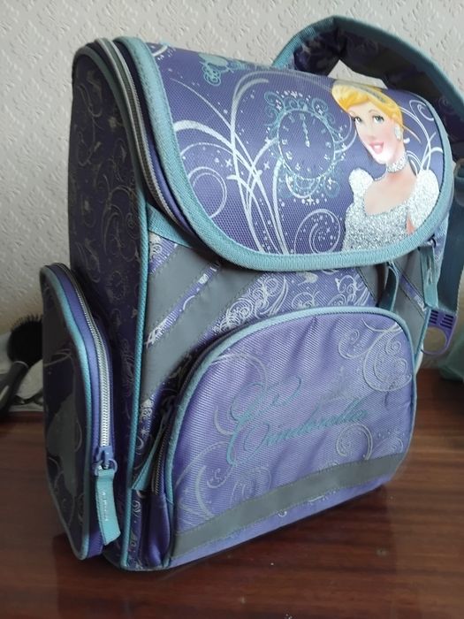 Портфель для девочки