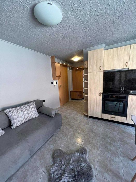 Дава се под наем Тристаен апартамент в Несебър - 100 кв.м за 350 € - Снимка #1