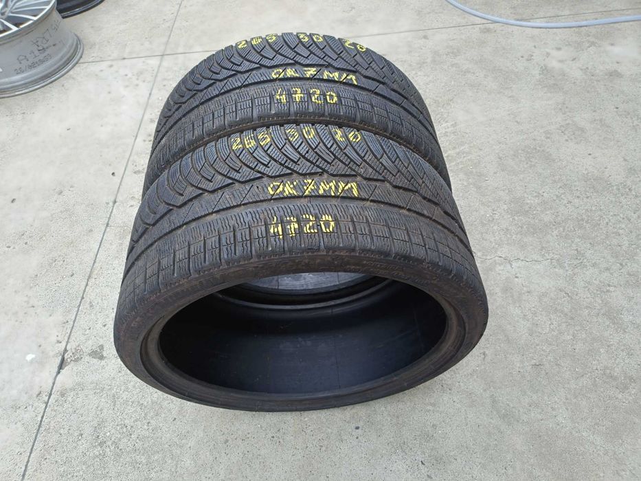 Doua anvelope iarna 265 30 20 michelin pilot alpin pa4 profil 7 mm