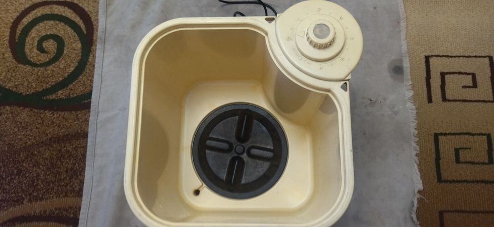 Продам стиральную машину