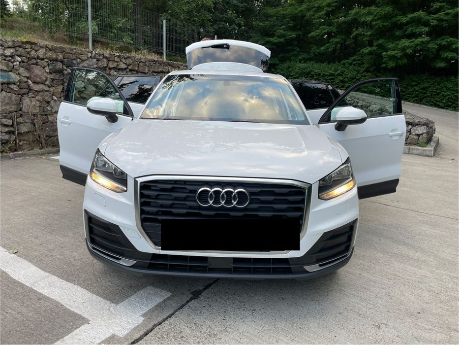 AUDI Q2