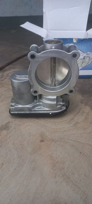 Дроссельная заслонка