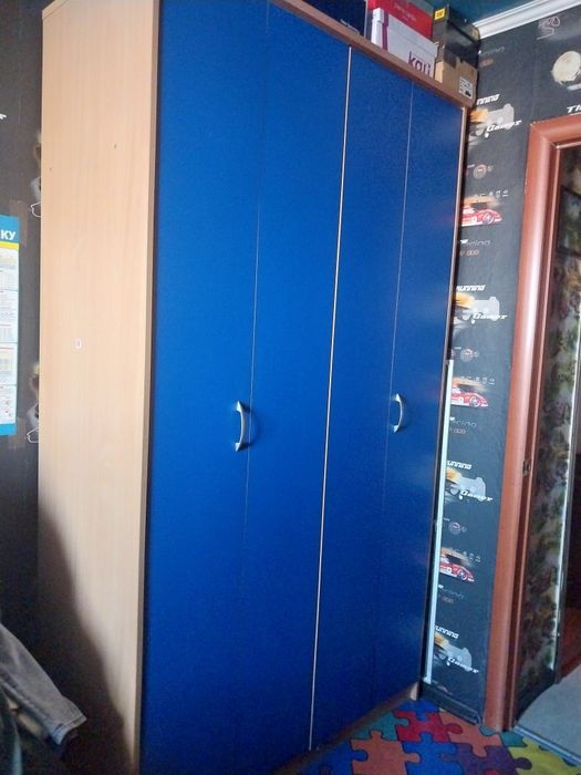 Срочно! Продам шкаф !