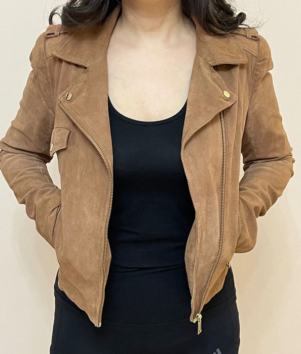 Куртка бренда Guess