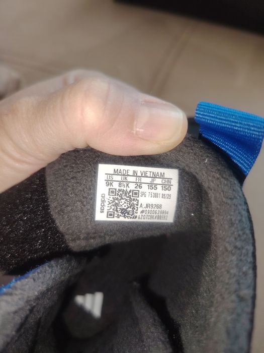 Нови ботуши Adidas