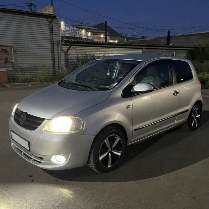 Авто Volkswagen Fox