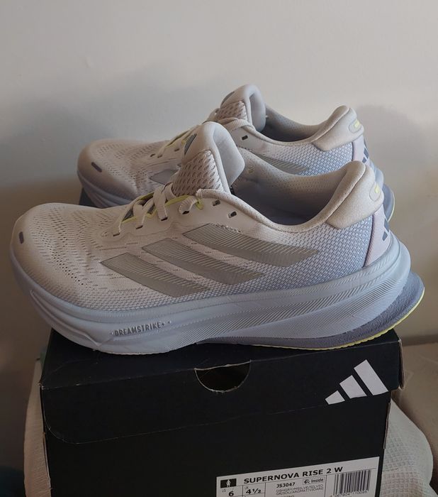 маратонки -adidas Supernova Rise 2