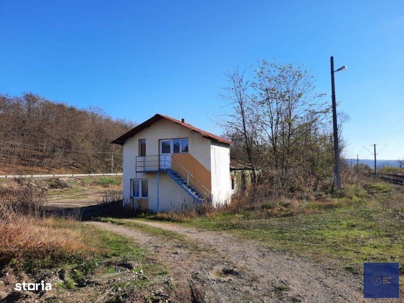 Spatiu de productie, fosta balastiera, Conop, 9100 mp