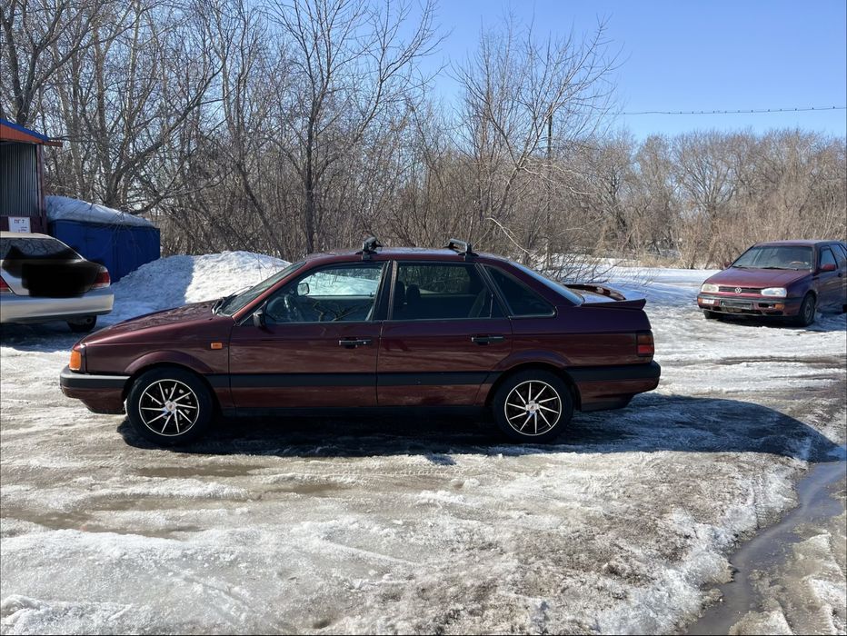 Продам пассат б 3