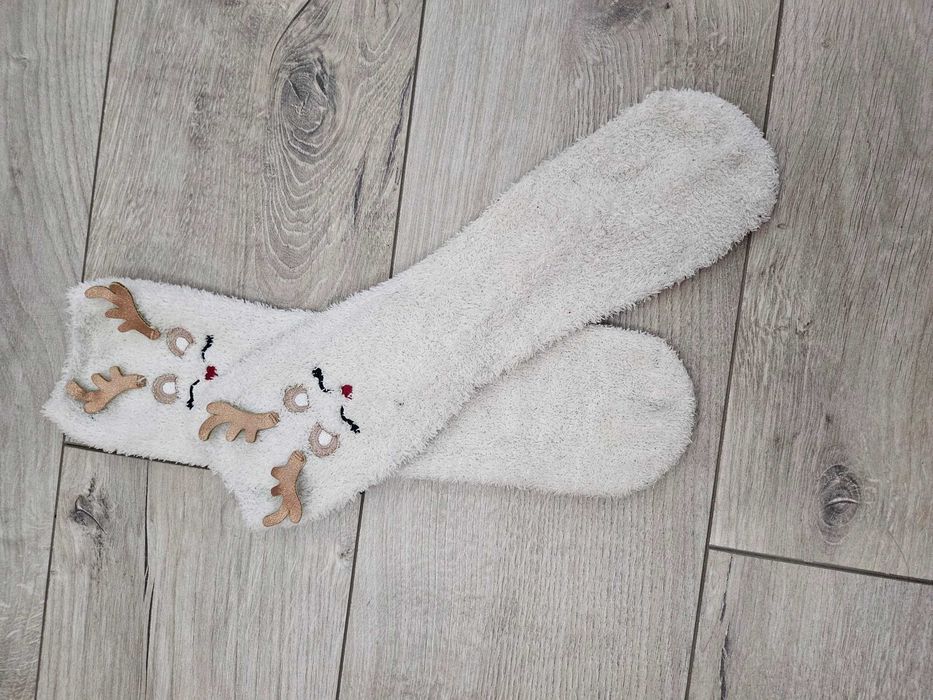 Продавам комплект от 5 чифта зимни чорапи-меки,топли и удобни.