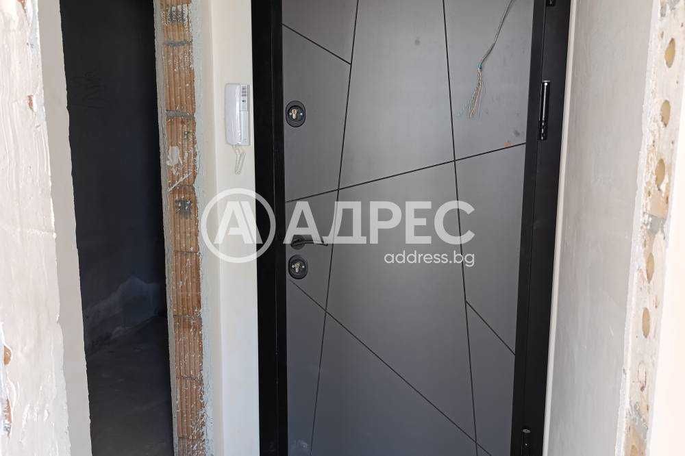 Двустаен апартамент, кв. Погребите, гр. Варна