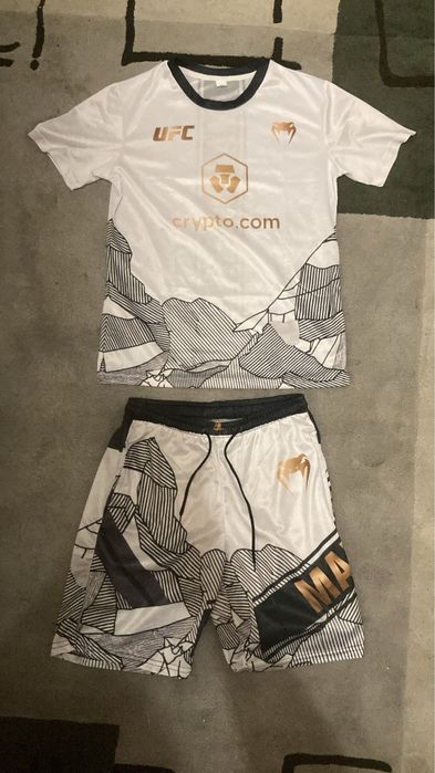 Venum Performance Sets