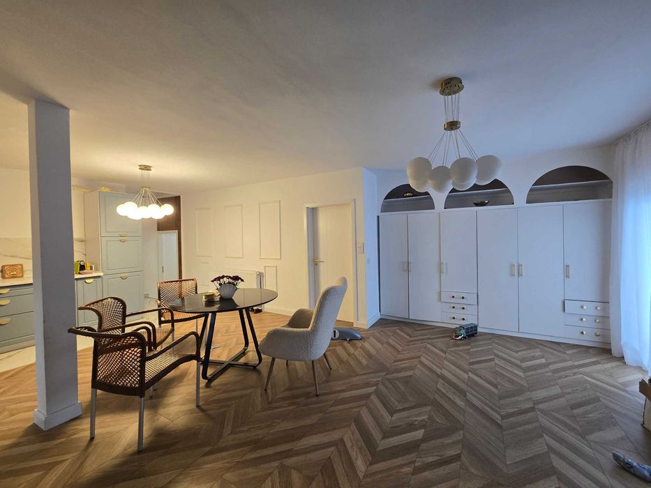 Casa superba de inchiriat in Zarnesti, zona Tohanita