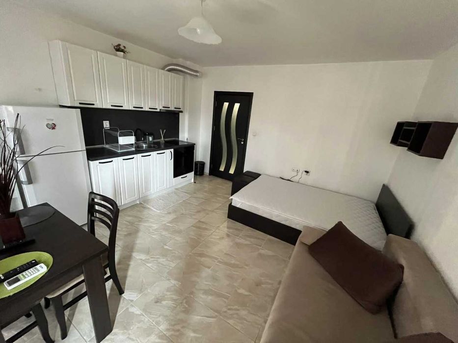 Едностаен Апартамент в Южен