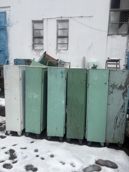 Металлический ящик