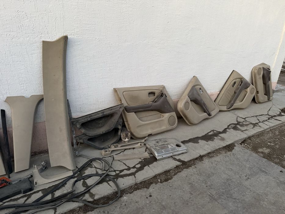 Салон rx300 пластик мелочи