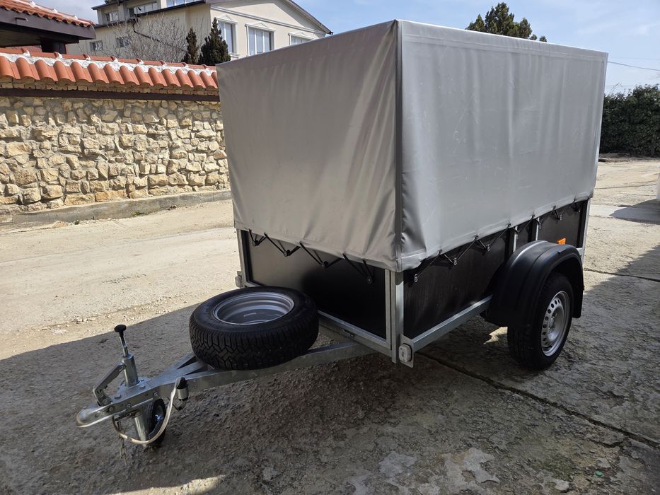 Ремарке за лек автомобил