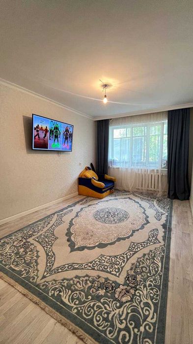 Продам 2 комнатную на Шанхае