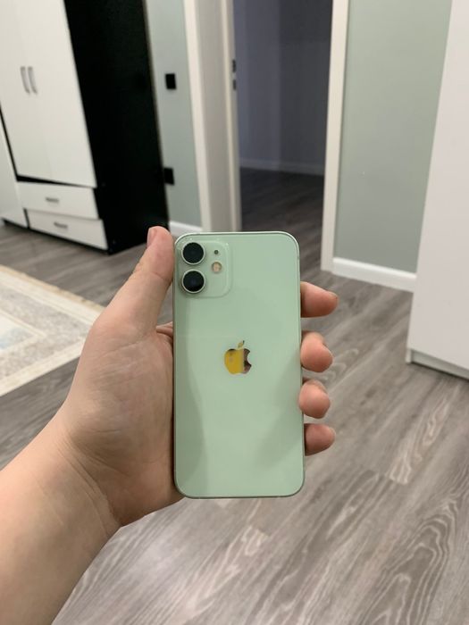 iPhone 12 mini идеальный
