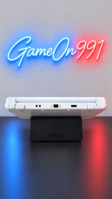 New Nintendo 3DS XL,  Modat,  2000 jocuri , 21-în-1, Top IPS, gata de joacă, 9.5/10