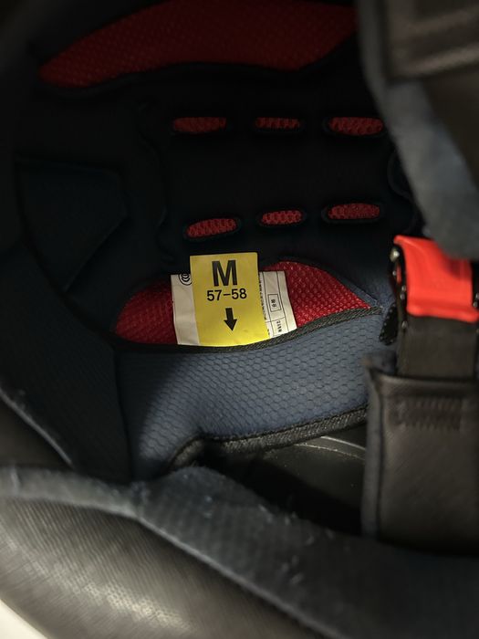 Мото шлем размер М