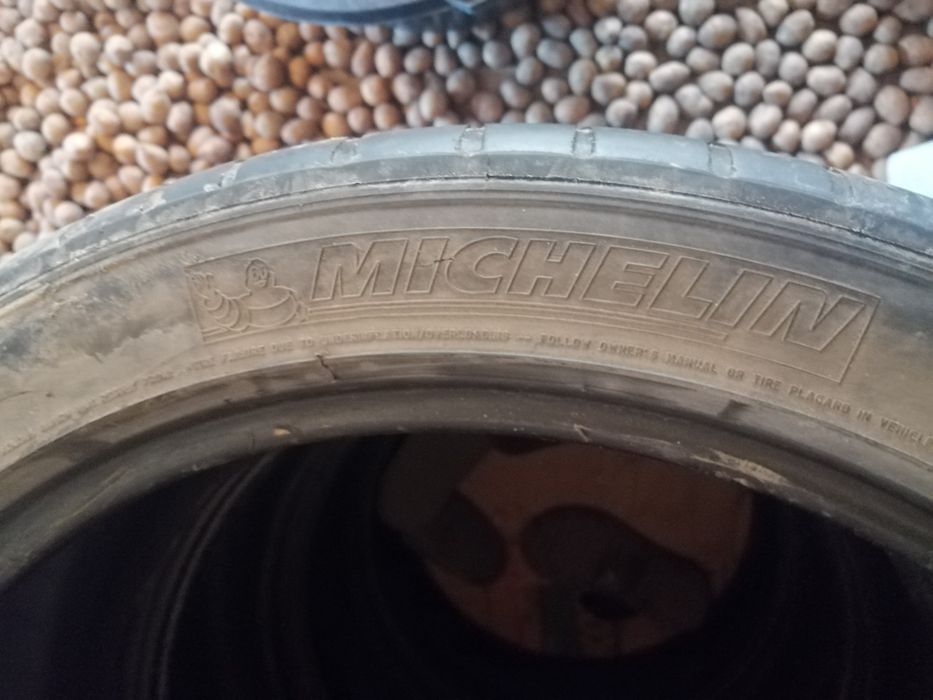 Michlen sport pilot R19/225/45