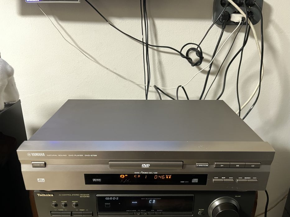 Dvd superb Yamaha DVD/S796 Voluntari • OLX.ro