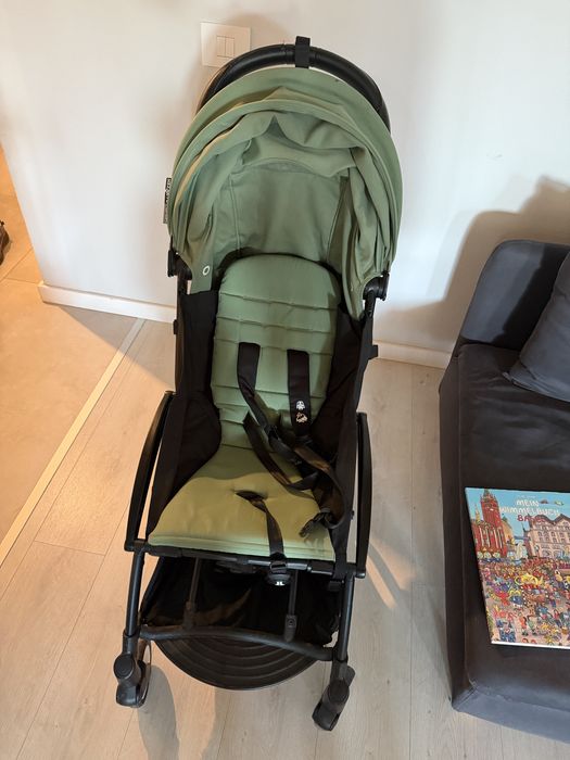 Carucior pentru copii BABYZEN YOYO² cadru negru 2 in 1 (pachet nou-nascut + sport) - Verde