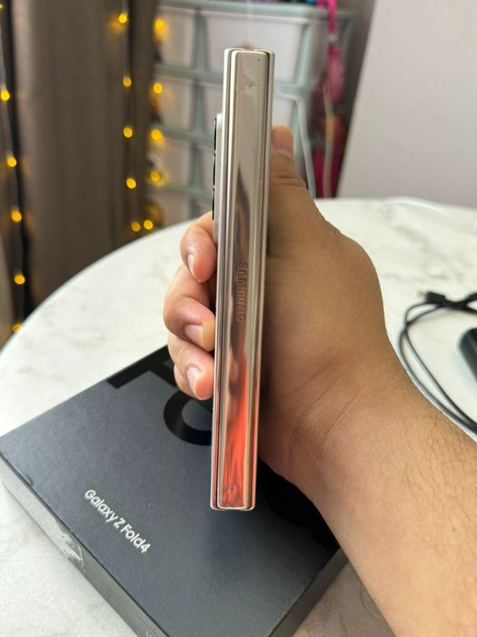 Samsung galaxy fold 4 256gb