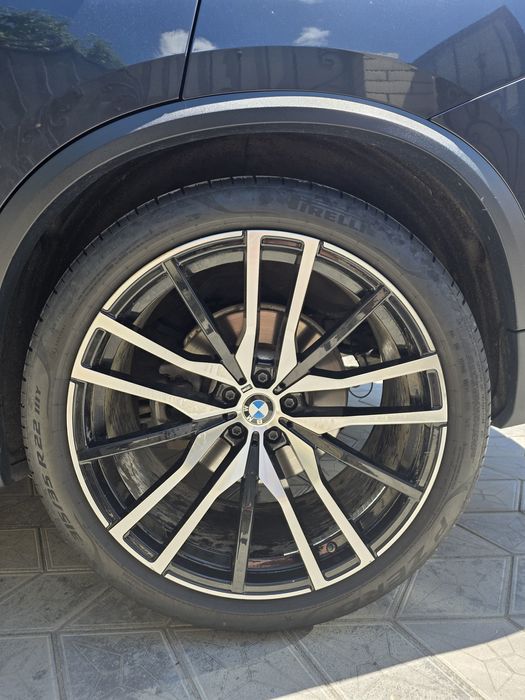 Продам комплект колес для BMW X5, X6, X7