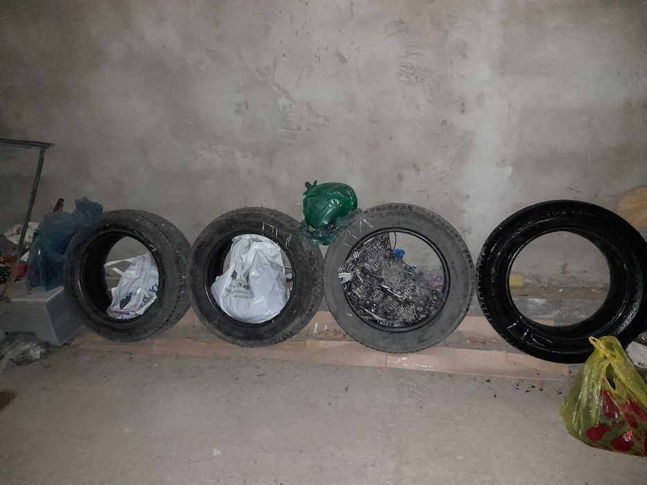 Шины б/у 205/60/R16