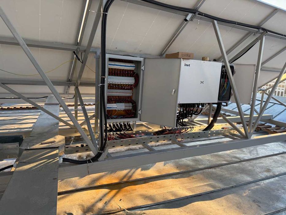 Quyosh panellarini o‘rnatish va montaj qilish. Tajribali mutaxassislar