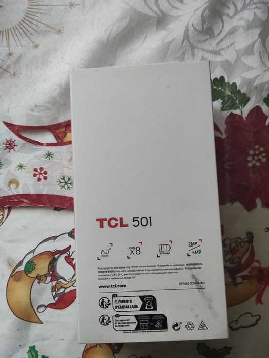Vând telefon TCL 501 nou sigilat