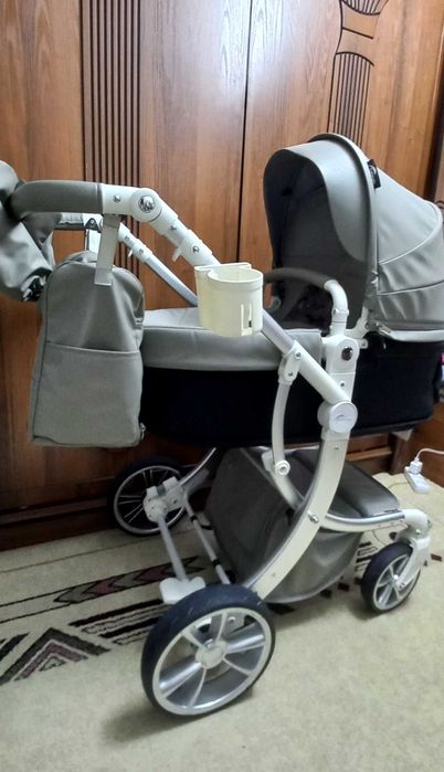 Коляска  хорошие состояние