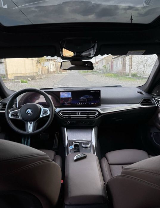 BMW i4 eDRIVE 40  2022 йил