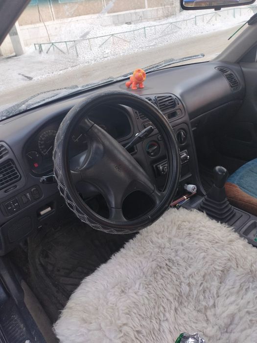 Mitsubishi Galant 7
