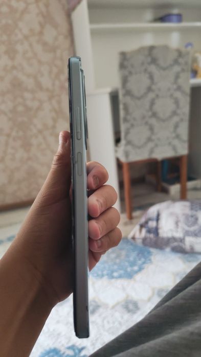 OPPO A3X срочно нужен деньги