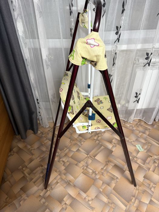 Качели в квартиру детские