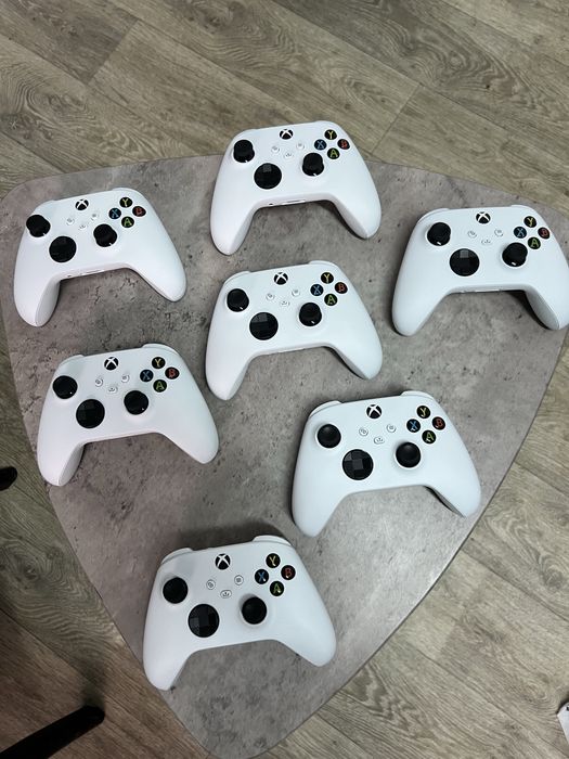 Controller Microsoft Xbox Series X/S Robot White Nou Garantie 12 Luni
