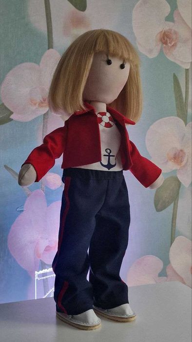 Продам текстильную куклу Snejka