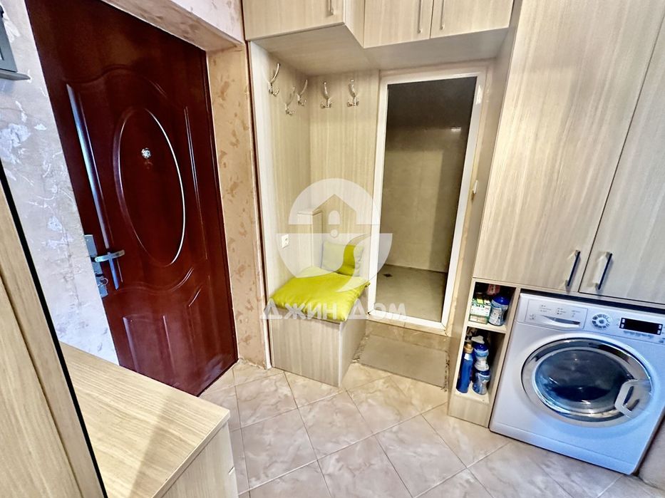 Продава се Двустаен апартамент в Бургас, Център - 45 кв.м за 2976 €/кв.м - Снимка #9
