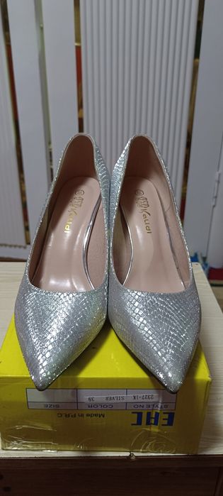 Туфли серый цвет